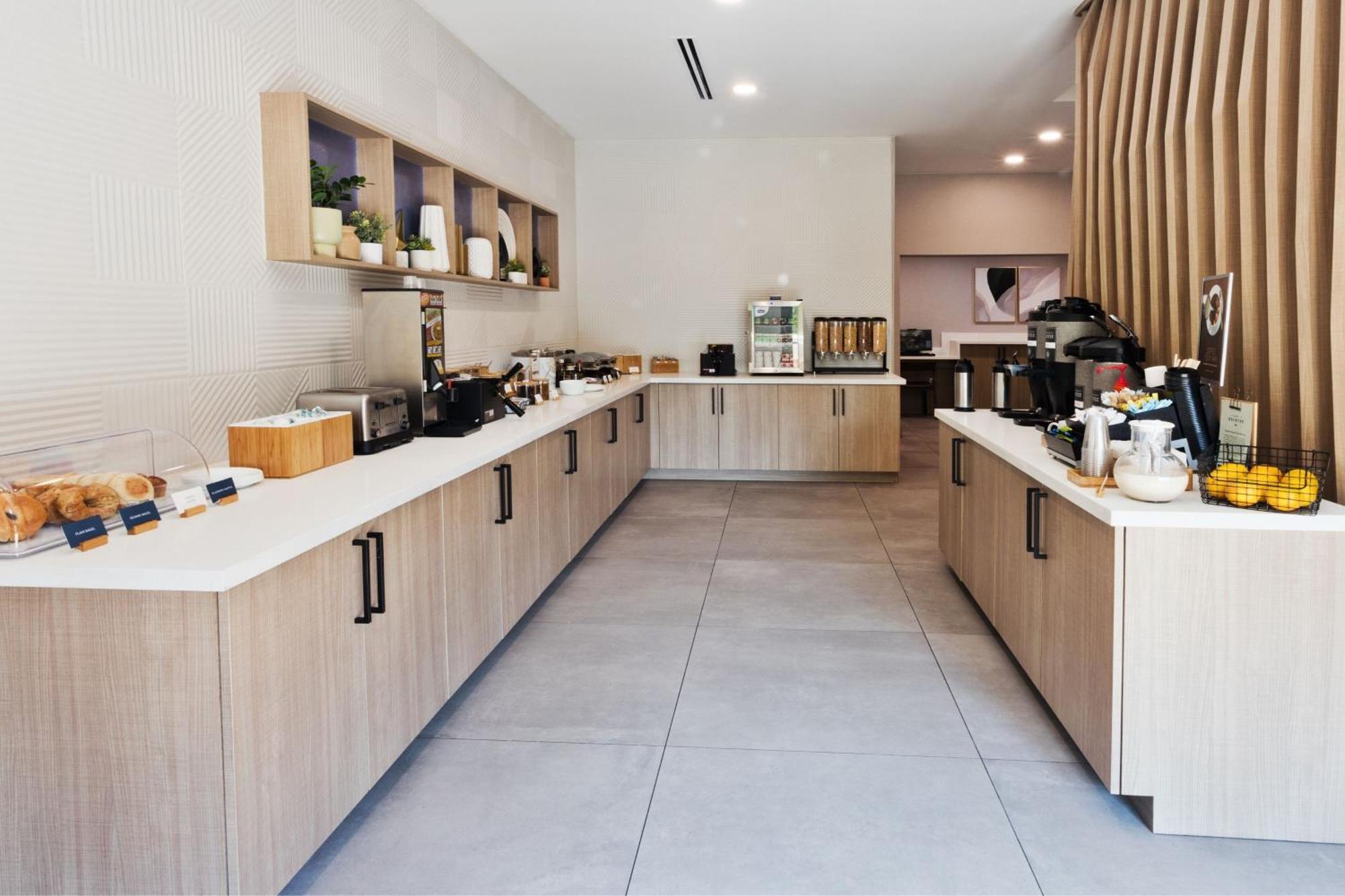Springhill Suites Birmingham Colonnade מראה חיצוני תמונה