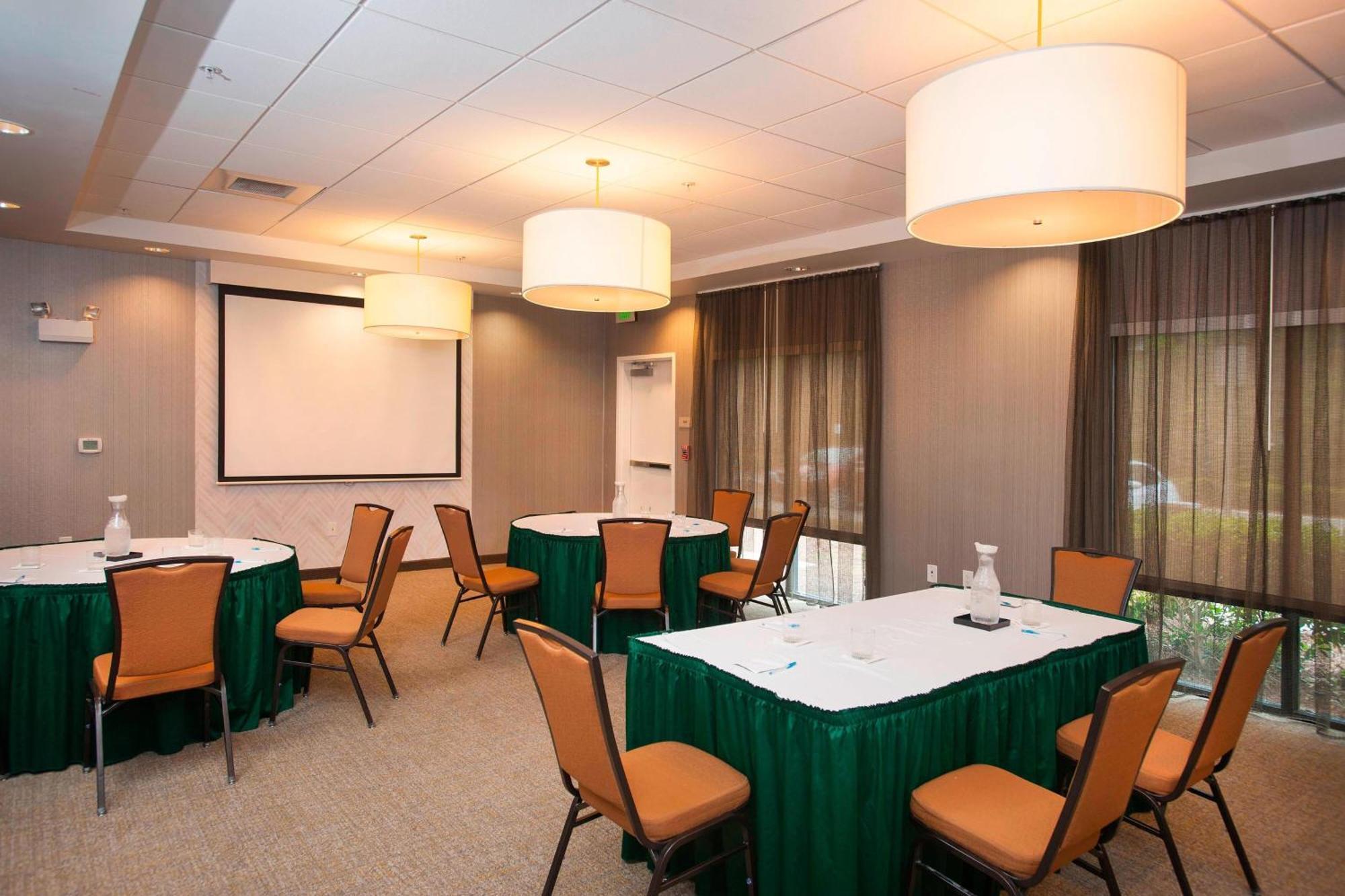 Springhill Suites Birmingham Colonnade מראה חיצוני תמונה