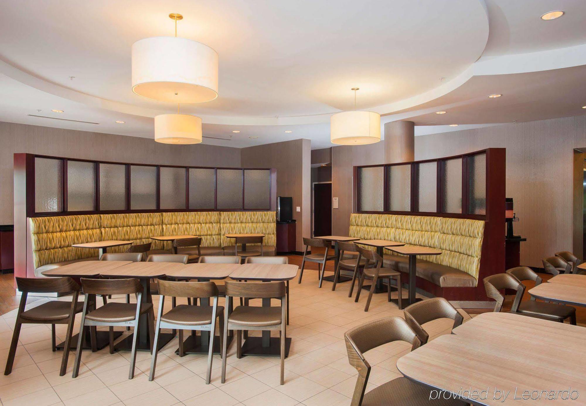 Springhill Suites Birmingham Colonnade מראה חיצוני תמונה