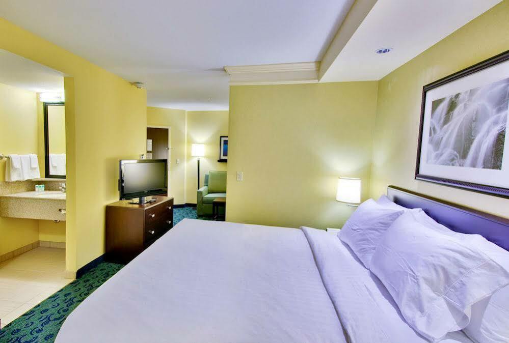 Springhill Suites Birmingham Colonnade מראה חיצוני תמונה